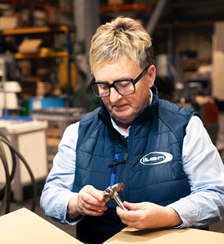 martine contrôle qualité + administratif